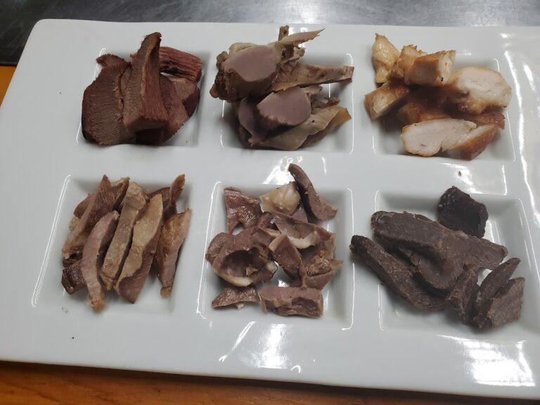 森の食堂燻製屋Velvo