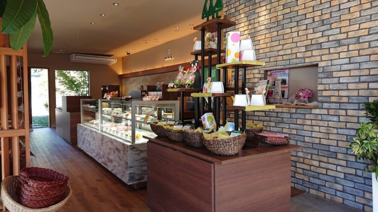 ラッキーブランチ 青井の杜店