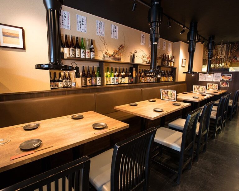 鶏居酒屋 るーつ