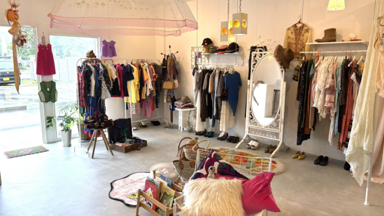 AS YOUR LIKE｜和泉市山荘町のレディース・キッズ古着屋